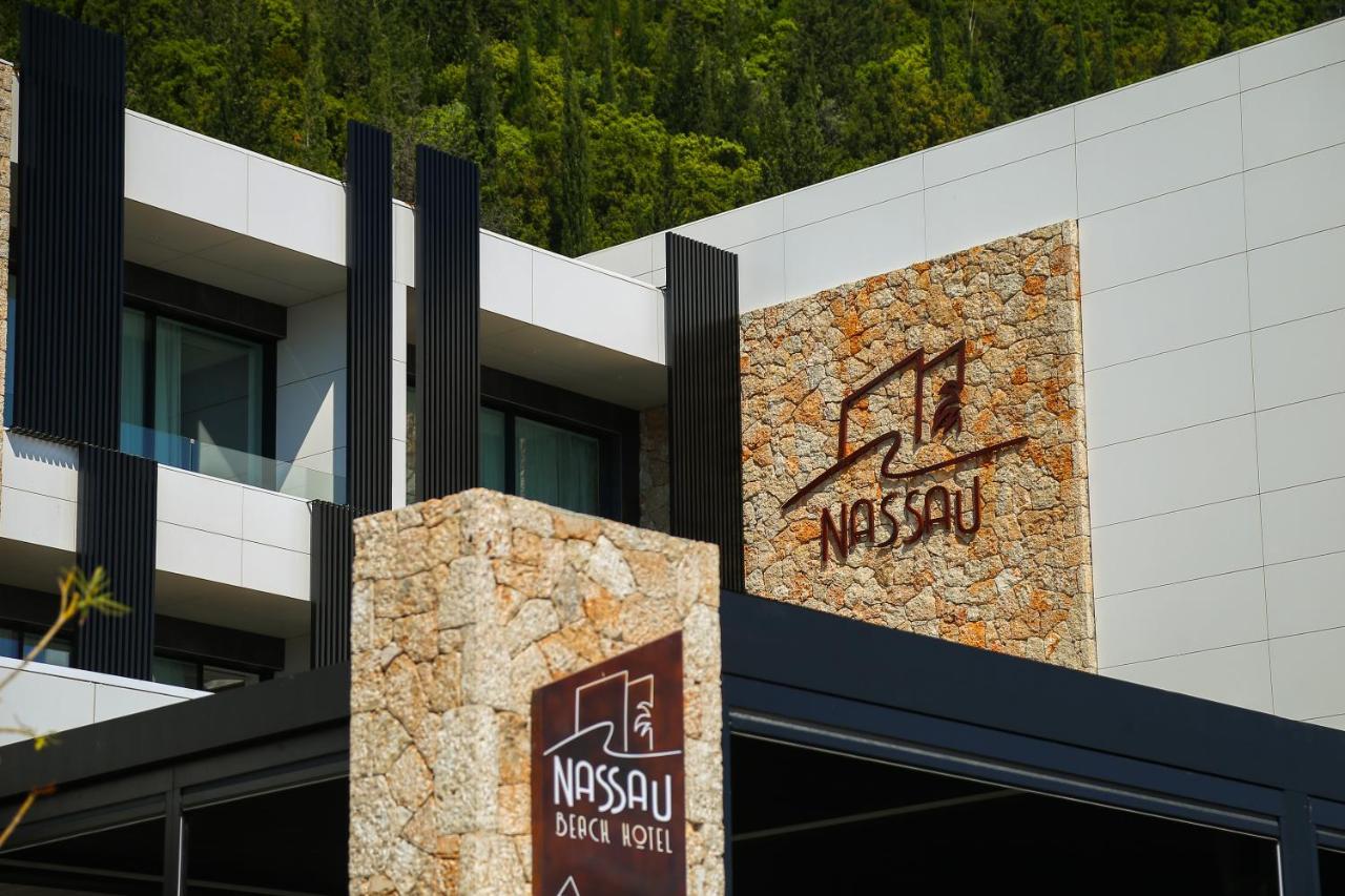 Nassau Hotel Dhërmi Eksteriør billede